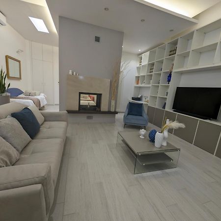 Golden Suite Apartments マテーラ エクステリア 写真